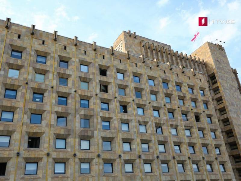 საქართველოს მთავრობა მარაგების შესაქმნელად 1.5 მლნ ლიტრ ზეთს, 500 ტონა მაკარონსა და 5000 ტონა...